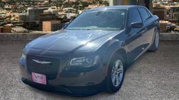 2019 Chrysler 300 Touring