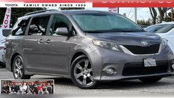 2011 Toyota Sienna SE 8-Passenger