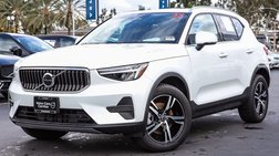 2025 Volvo XC40 B5 Core Bright Theme