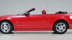 2005 Ford Mustang GT Premium