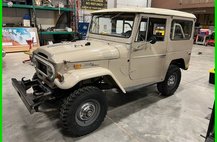 1974 Toyota Land Cruiser 