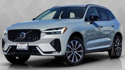 2025 Volvo XC60 B5 Core Dark Theme