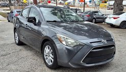 2018 Toyota Yaris iA Base