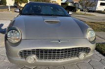 2004 Ford Thunderbird Deluxe