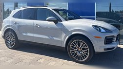 2022 Porsche Cayenne Standard