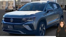 2024 Volkswagen Taos SE 4Motion
