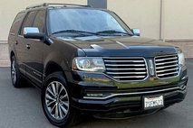 2015 Lincoln Navigator Base