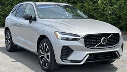 2025 Volvo XC60 B5 Ultra Dark Theme