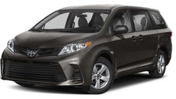 2018 Toyota Sienna LE 8-Passenger