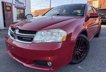 2011 Dodge Avenger Lux