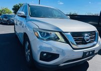 2017 Nissan Pathfinder Platinum