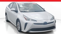 2022 Toyota Prius LE