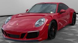 2017 Porsche 911 Carrera GTS
