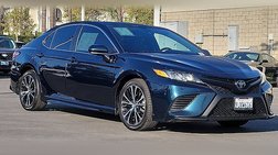 2020 Toyota Camry SE