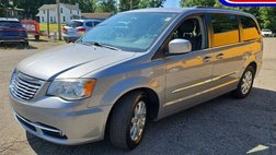 2013 Chrysler Town and Country Touring