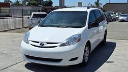 2009 Toyota Sienna LE