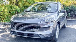 2022 Ford Escape Hybrid Titanium