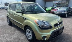 2013 Kia Soul Base