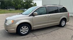 2009 Chrysler Town and Country Touring