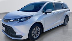 2025 Toyota Sienna XLE