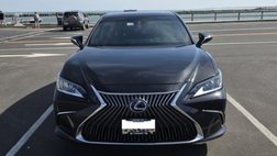 2020 Lexus ES 300h Base