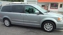 2016 Chrysler Town and Country Touring