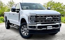 2026 Ford Super Duty F-350 Lariat