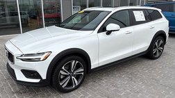 2023 Volvo V60 Cross Country B5 Plus