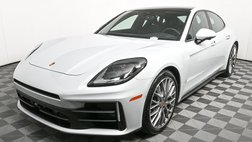 2025 Porsche Panamera 4