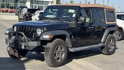 2020 Jeep Wrangler Unlimited Black and Tan