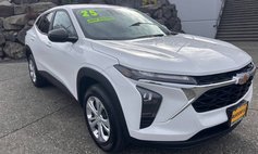 2025 Chevrolet Trax LS