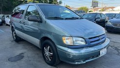 2000 Toyota Sienna CE