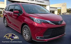 2023 Toyota Sienna XLE