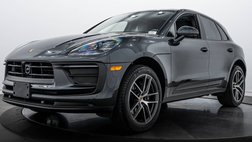 2025 Porsche Macan T