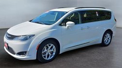 2017 Chrysler Pacifica Touring L FWD