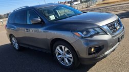 2018 Nissan Pathfinder SL