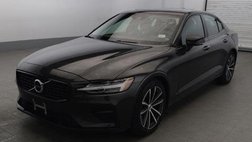 2022 Volvo S60 B5 Momentum