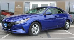 2022 Hyundai Elantra SE
