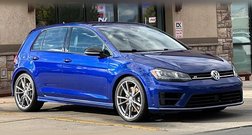 2017 Volkswagen Golf R 4Motion