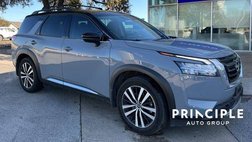 2023 Nissan Pathfinder Platinum