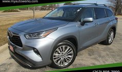 2022 Toyota Highlander Hybrid Platinum