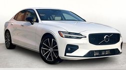 2021 Volvo S60 T5 Momentum
