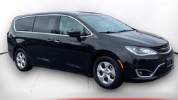2017 Chrysler Pacifica Hybrid Touring Plus