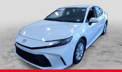 2026 Toyota Camry LE FWD