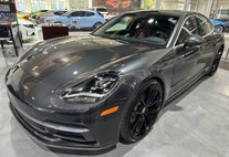 2017 Porsche Panamera 4S