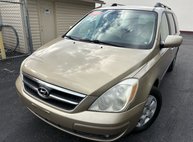 2007 Hyundai Entourage GLS