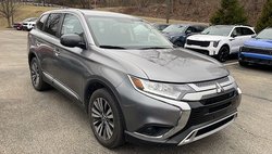 2020 Mitsubishi Outlander SE