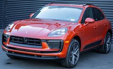 2025 Porsche Macan T