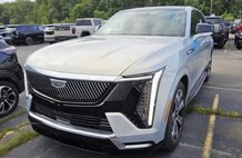 2025 Cadillac Escalade IQ Luxury 1