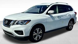 2017 Nissan Pathfinder SV